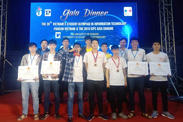 Giải Nhì Kì Thi ICPC Asia Đà Nẵng 2019, Giải Ba - Huy Chương
                  Đồng Vòng Quốc Tế 2019